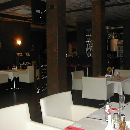 Chateau Del Marina Penthouses Apartament