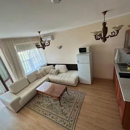 Chateau Del Marina Penthouses Nessebar