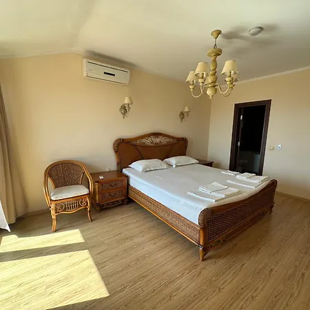Apartment Chateau Del Marina Penthouses Nesebar