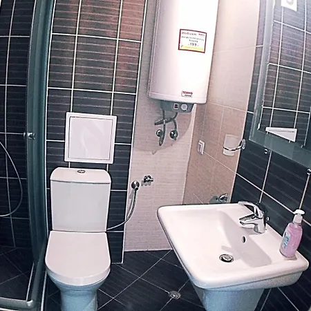 Chateau Del Marina Penthouses Νεσέμπαρ