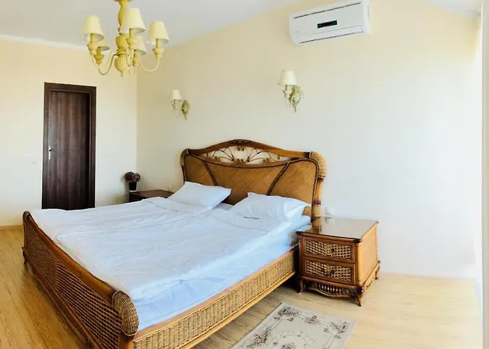 Chateau Del Marina Penthouses * Nessebar